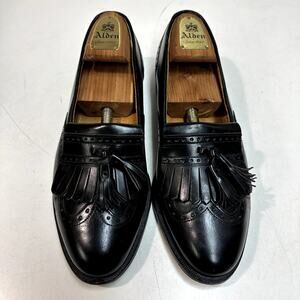 VERY GOOD Cole Haan Tassel Loafer Kiltie Wingtip Black Calf Made Maine USA 8.5